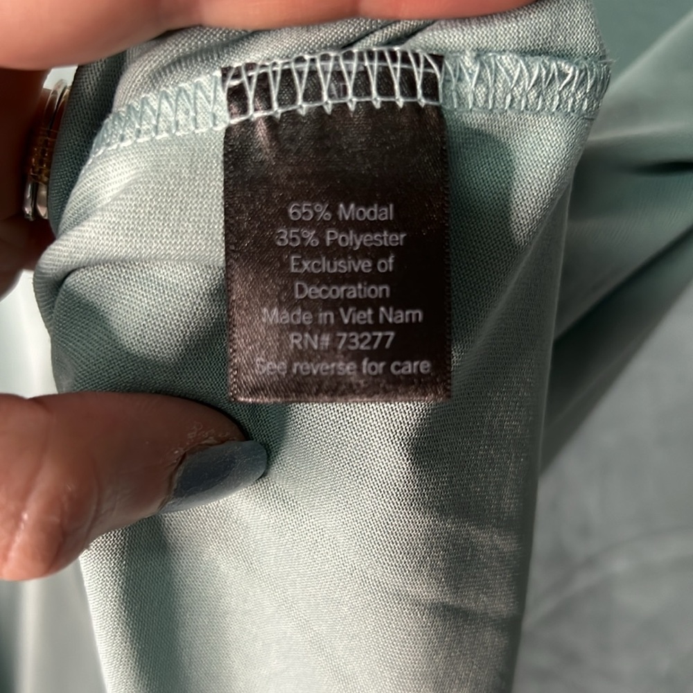 NWT Simply Vera Vera Wang Ruched Sleeve Tee in Ocean Stream. - size Small - Picture 10 of 10